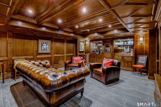 129 Quarter Horse Lane, Fairfield, CT 06824