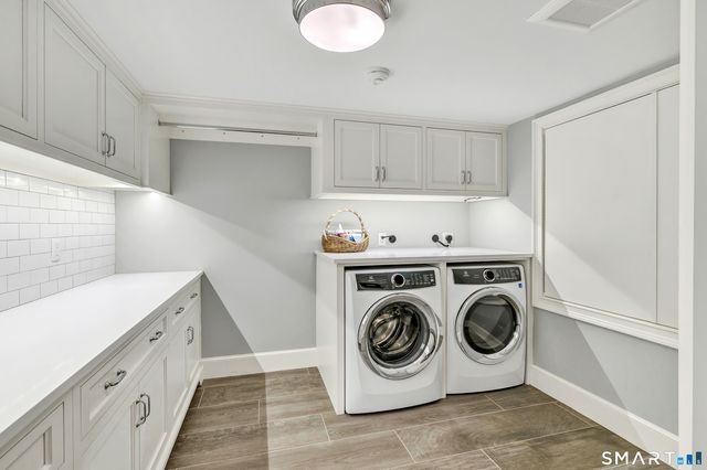 129 Quarter Horse Lane, Fairfield, CT 06824