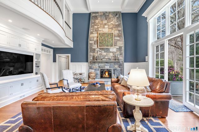 129 Quarter Horse Lane, Fairfield, CT 06824