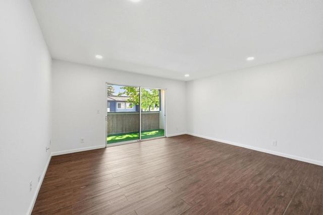 47112 Warm Springs Boulevard 216, Fremont, CA 94539