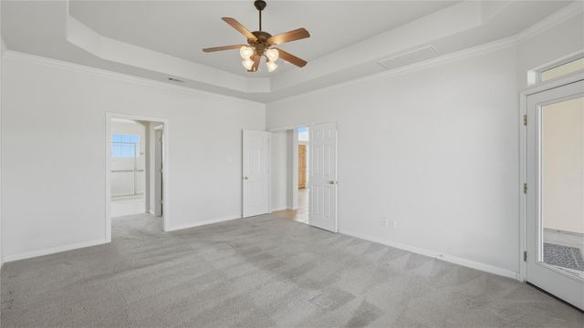 15620 Harry Lind RD, Elgin, TX 78621