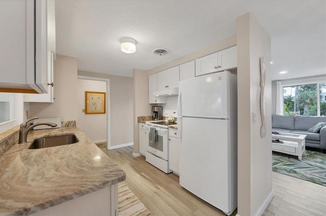 114 LEE CIRCLE, Englewood, FL 34223