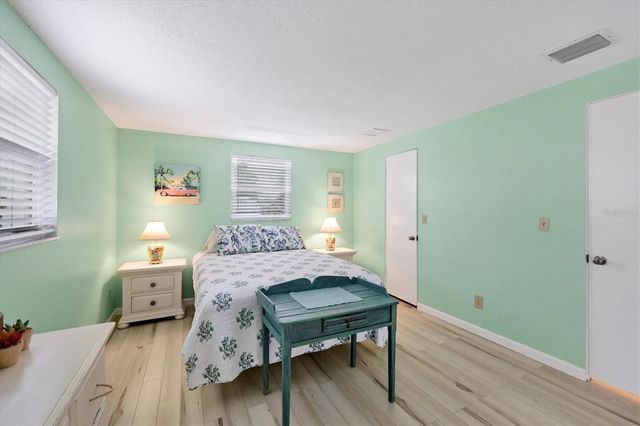 114 LEE CIRCLE, Englewood, FL 34223