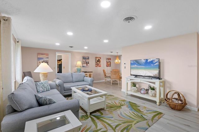 114 LEE CIRCLE, Englewood, FL 34223