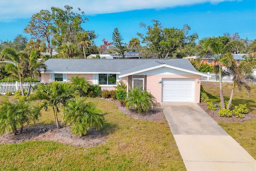 114 LEE CIRCLE, Englewood, FL 34223