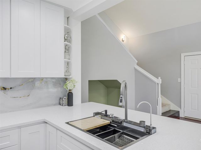 1716 E Parker Road, Plano, TX 75074