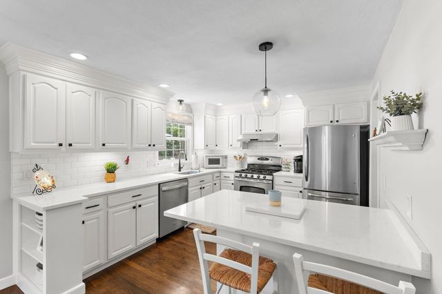 163 Mechanic Street, Foxboro, MA 02035