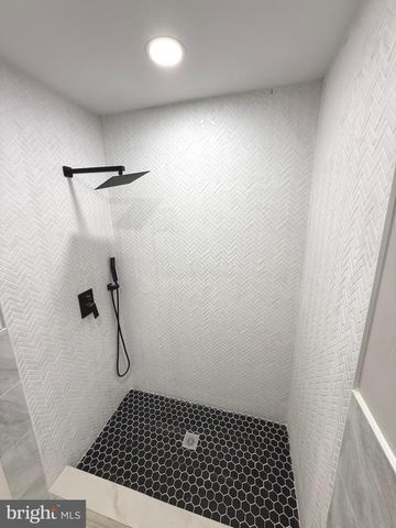 5010 TORRESDALE AVE, Philadelphia, PA 19124