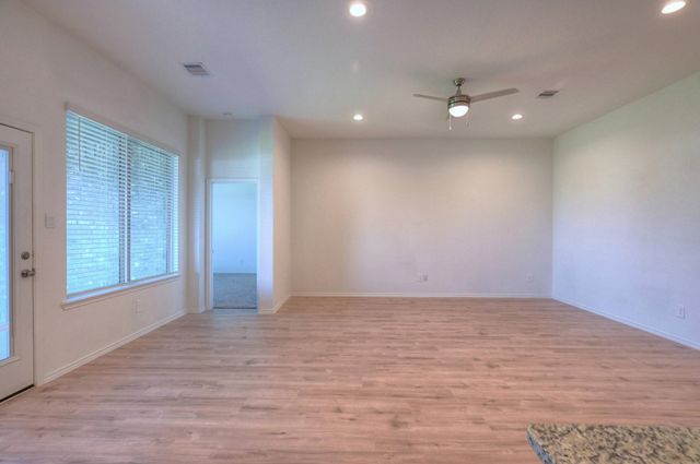 31603 Zoe Point Drive, Hockley, TX 77447