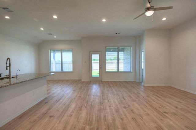 31603 Zoe Point Drive, Hockley, TX 77447