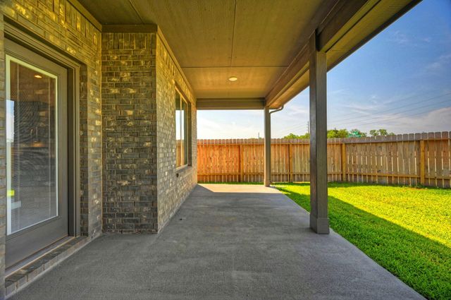 31603 Zoe Point Drive, Hockley, TX 77447