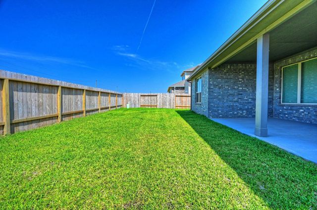 31603 Zoe Point Drive, Hockley, TX 77447