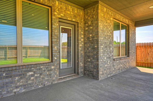 31603 Zoe Point Drive, Hockley, TX 77447