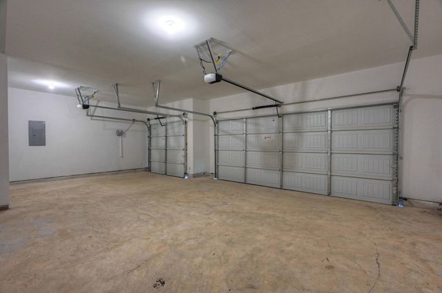 31603 Zoe Point Drive, Hockley, TX 77447