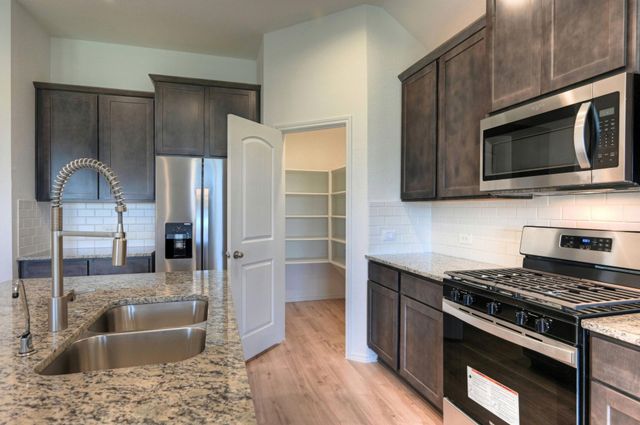 31603 Zoe Point Drive, Hockley, TX 77447