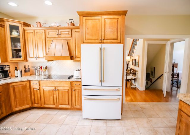 1021 Windsor Dr, Shelbyville, KY 40065