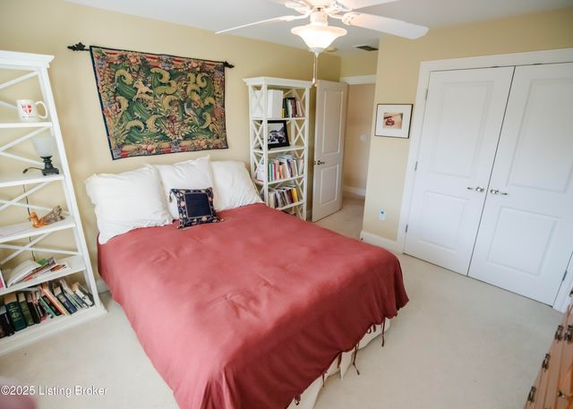 1021 Windsor Dr, Shelbyville, KY 40065