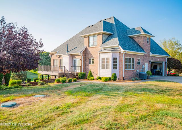 1021 Windsor Dr, Shelbyville, KY 40065