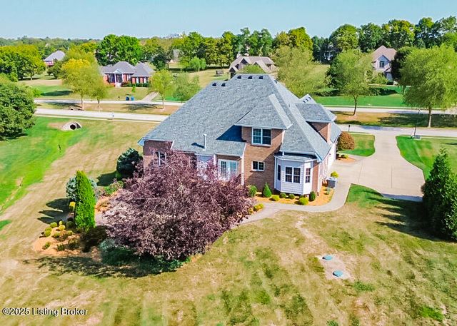 1021 Windsor Dr, Shelbyville, KY 40065