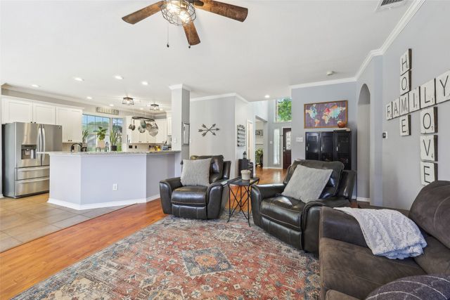2077 Brookgate Drive, Grapevine, TX 76051