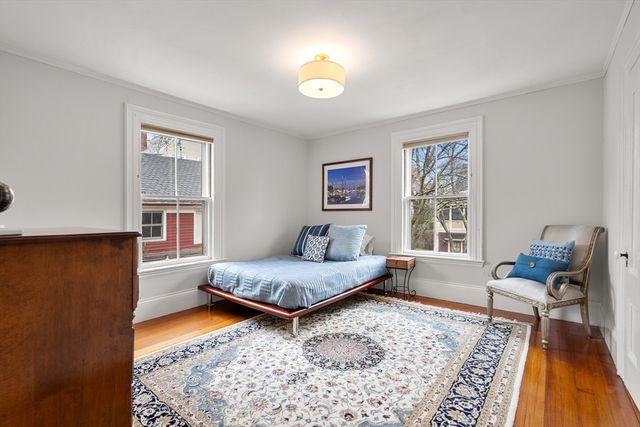 21 Avon Place, Arlington, MA 02474