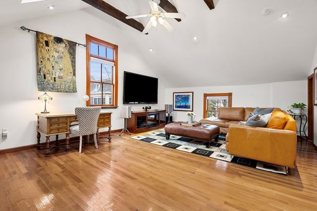 21 Avon Place, Arlington, MA 02474