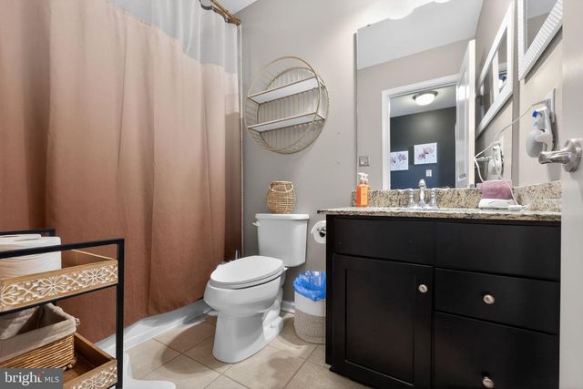 132 REDTAIL HAWK CIR, Sewell, NJ 08080