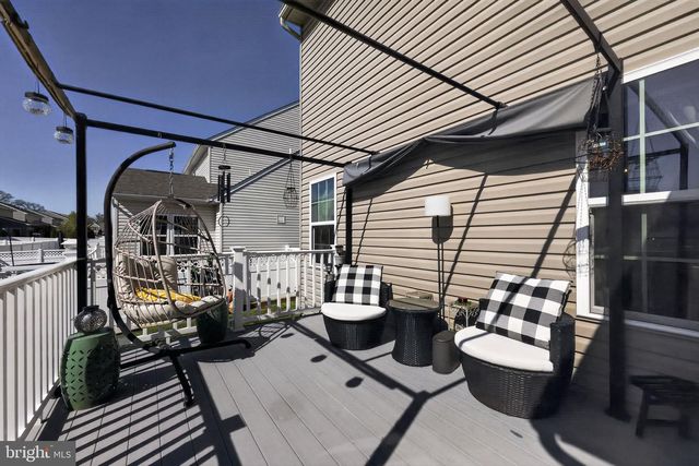 132 REDTAIL HAWK CIR, Sewell, NJ 08080