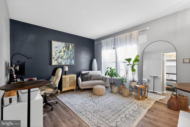 132 REDTAIL HAWK CIR, Sewell, NJ 08080