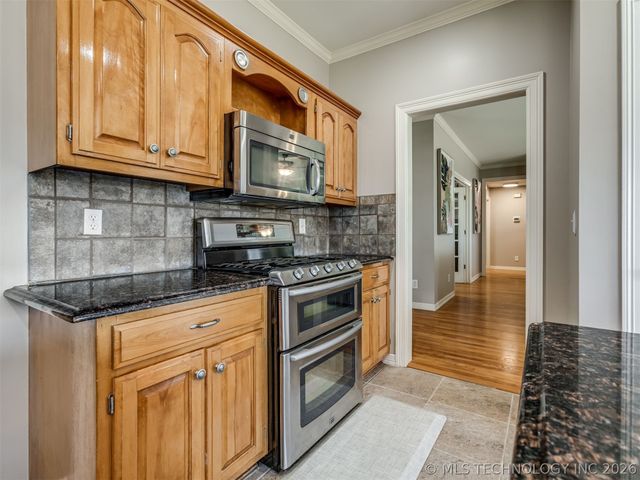 10004 E 95th Street North, Owasso, OK 74055