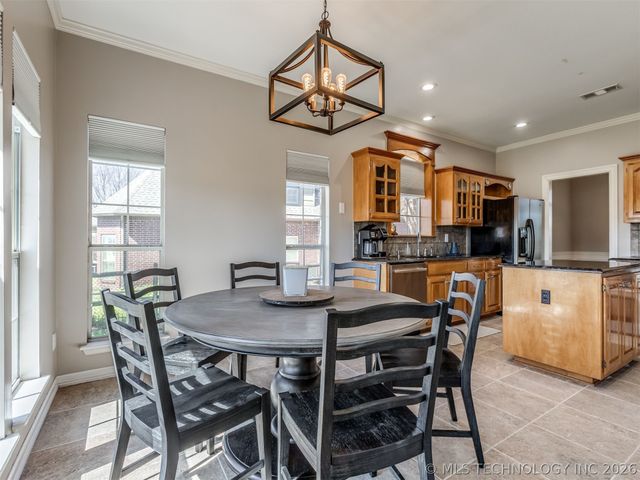 10004 E 95th Street North, Owasso, OK 74055