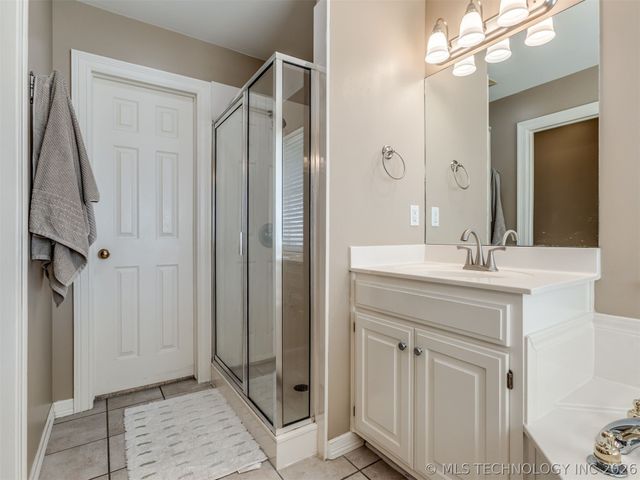 10004 E 95th Street North, Owasso, OK 74055