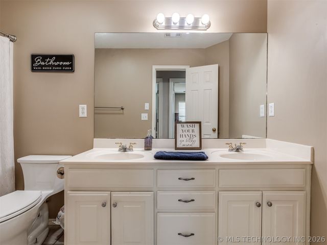 10004 E 95th Street North, Owasso, OK 74055