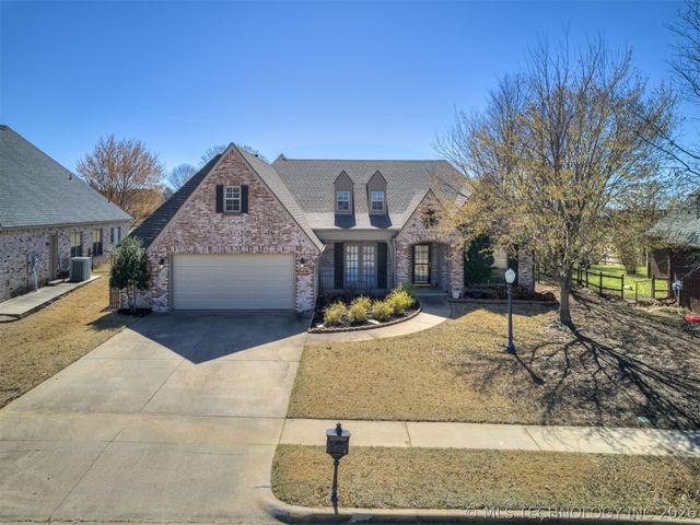 10004 E 95th Street North, Owasso, OK 74055