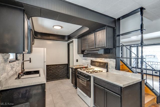 5365 E 131st Street, Garfield Heights, OH 44125