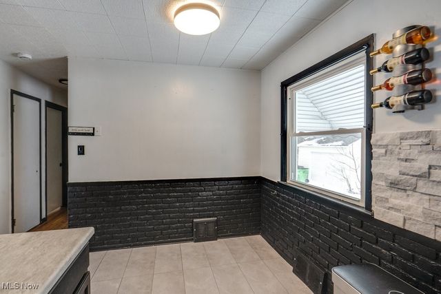 5365 E 131st Street, Garfield Heights, OH 44125