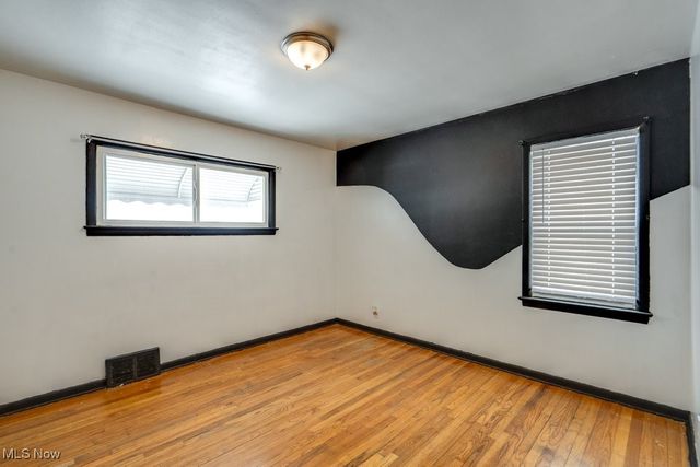 5365 E 131st Street, Garfield Heights, OH 44125