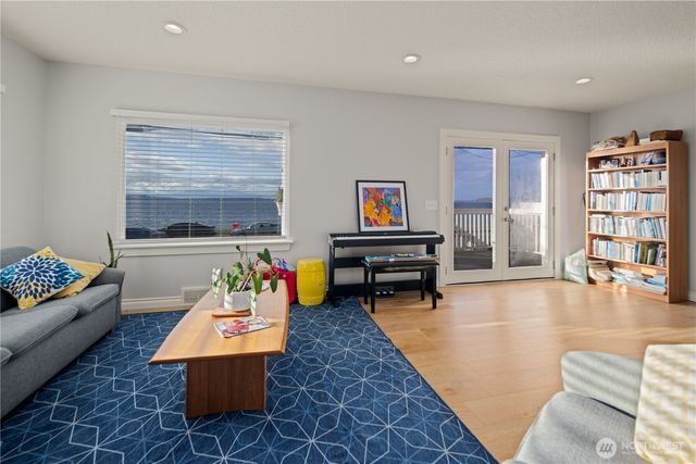 1788 Alki Avenue SW, Seattle, WA 98116