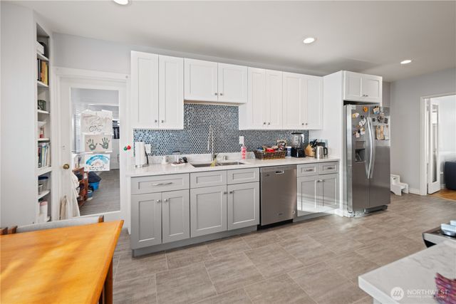 1788 Alki Avenue SW, Seattle, WA 98116