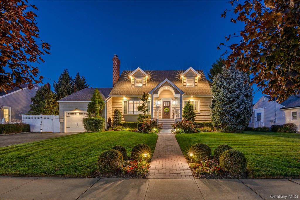 60 Nearwater Avenue, Massapequa, NY 11758 — exterior