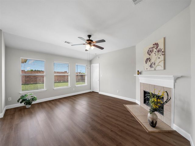 725 Cedar Cove Drive, Princeton, TX 75407