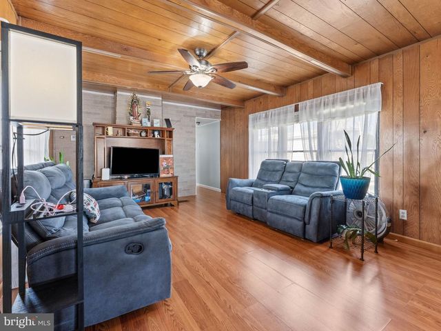 3A ASHWOOD AVE, Gloucester City, NJ 08030