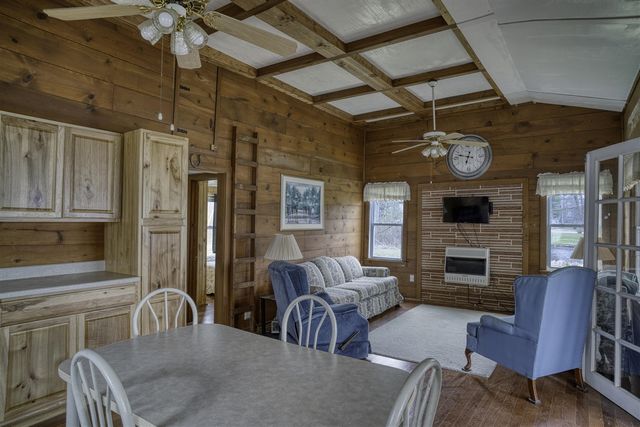 50479 Delling Drive, Dowagiac, MI 49047