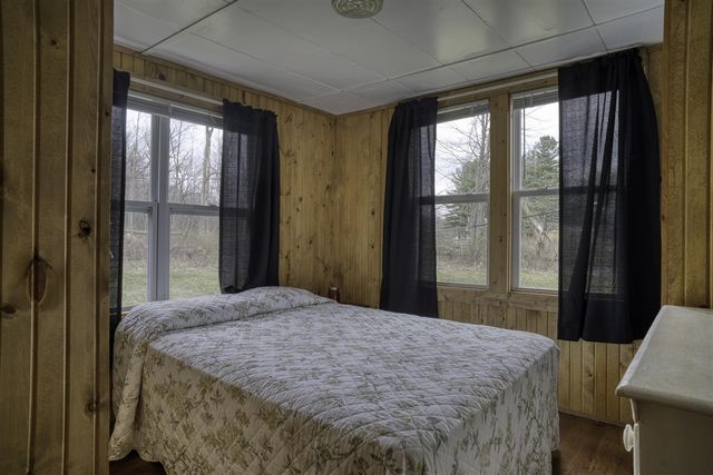 50479 Delling Drive, Dowagiac, MI 49047