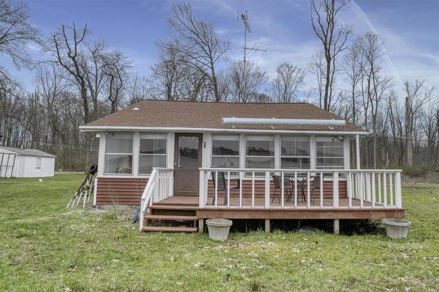 50479 Delling Drive, Dowagiac, MI 49047