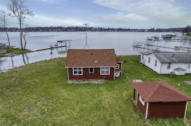 50479 Delling Drive, Dowagiac, MI 49047