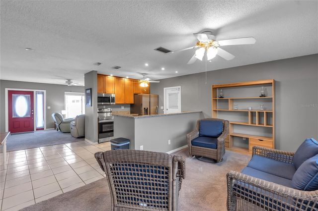 702 HUXLEY PLACE, Sun City Center, FL 33573