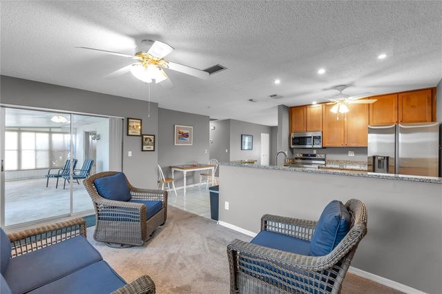 702 HUXLEY PLACE, Sun City Center, FL 33573