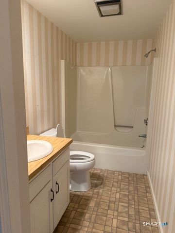 49 South Mill Drive 49, Glastonbury, CT 06073