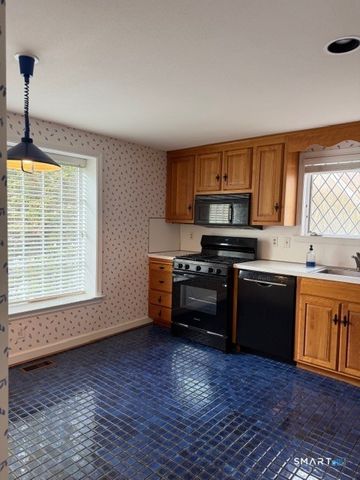 49 South Mill Drive 49, Glastonbury, CT 06073